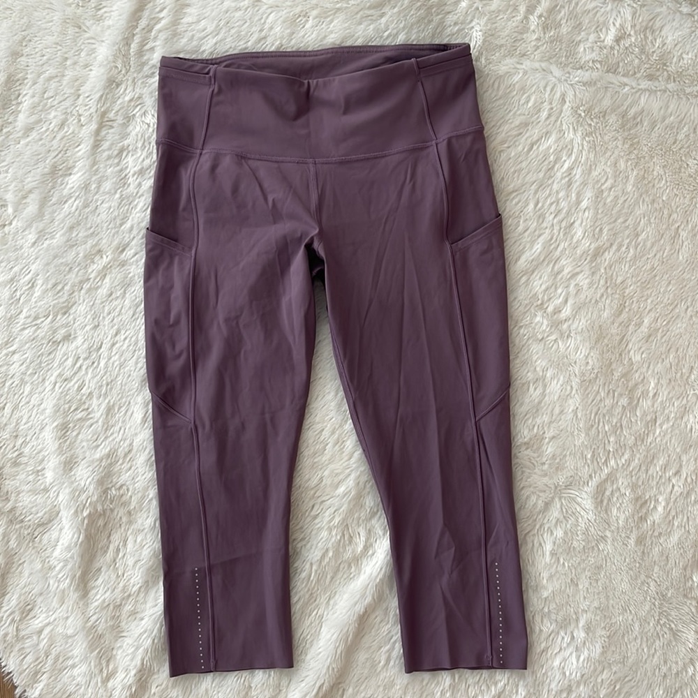 Lululemon cropped leggings
